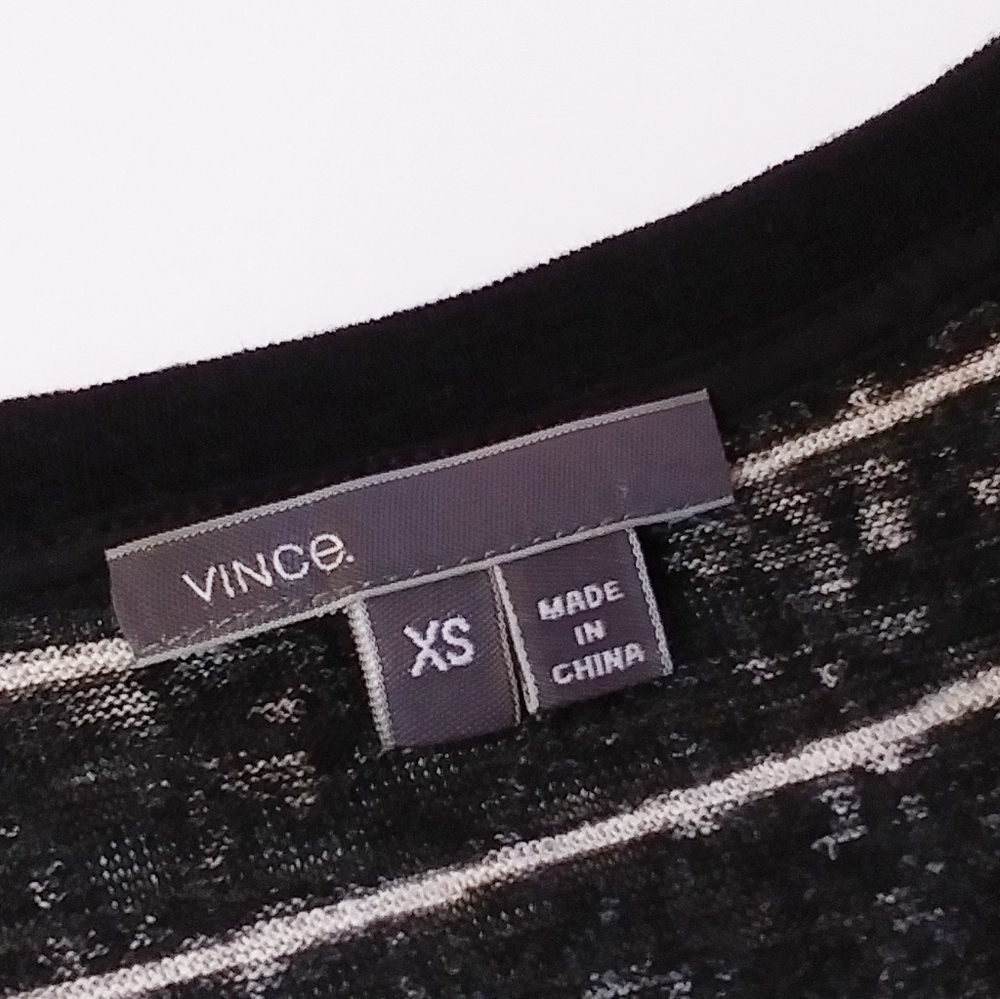 Vince Abstract Line Short Sleeve Tee Linen Top - Picture 7 of 8